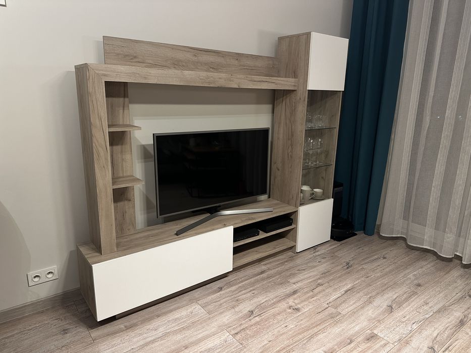 Meblościanka RTV do salonu