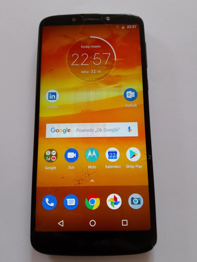 Motorola moto E5 Plus