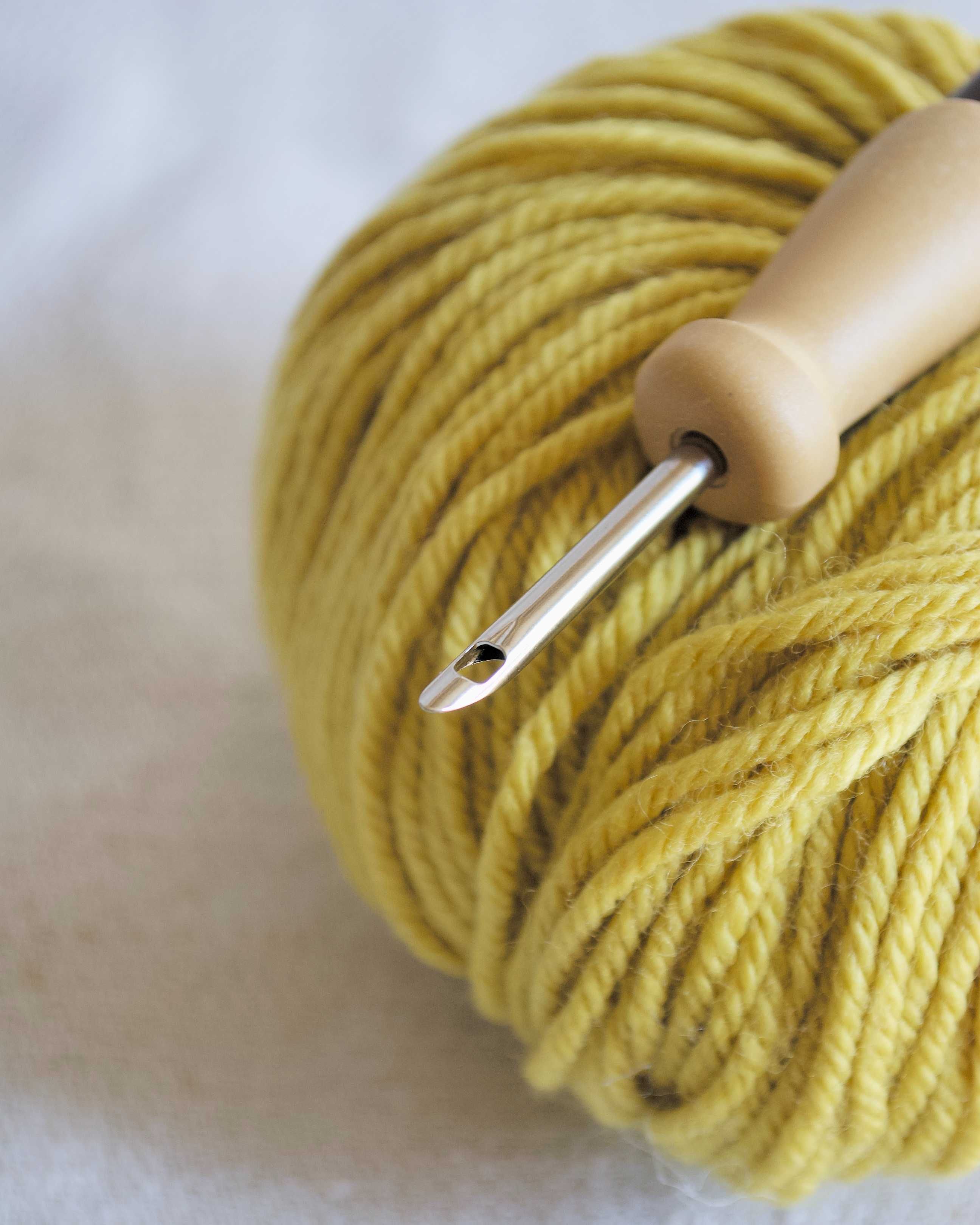 Голка для килимової вишивки Lavor punch needle 4 мм, португальська