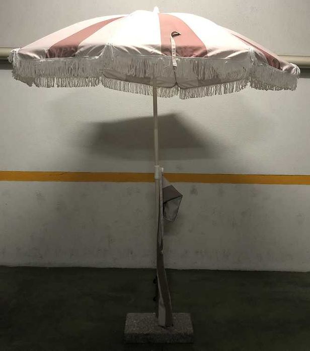 Chapéu de Sol e base  - Como novo