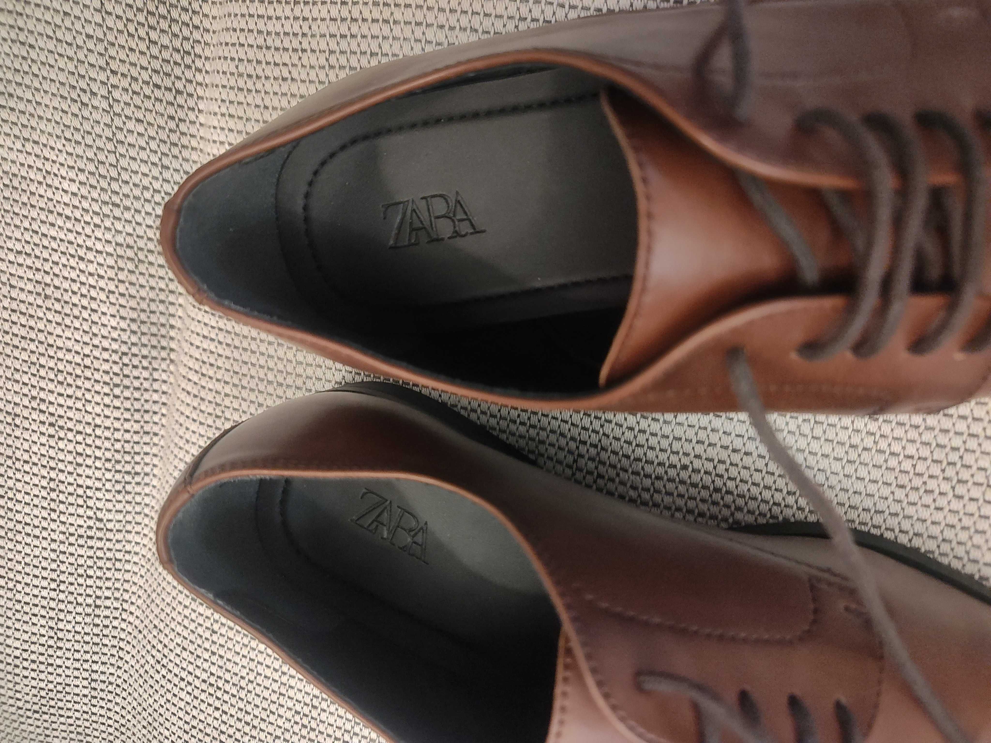 Skórzane buty Zara, rozmiar 43 – stan idealny!