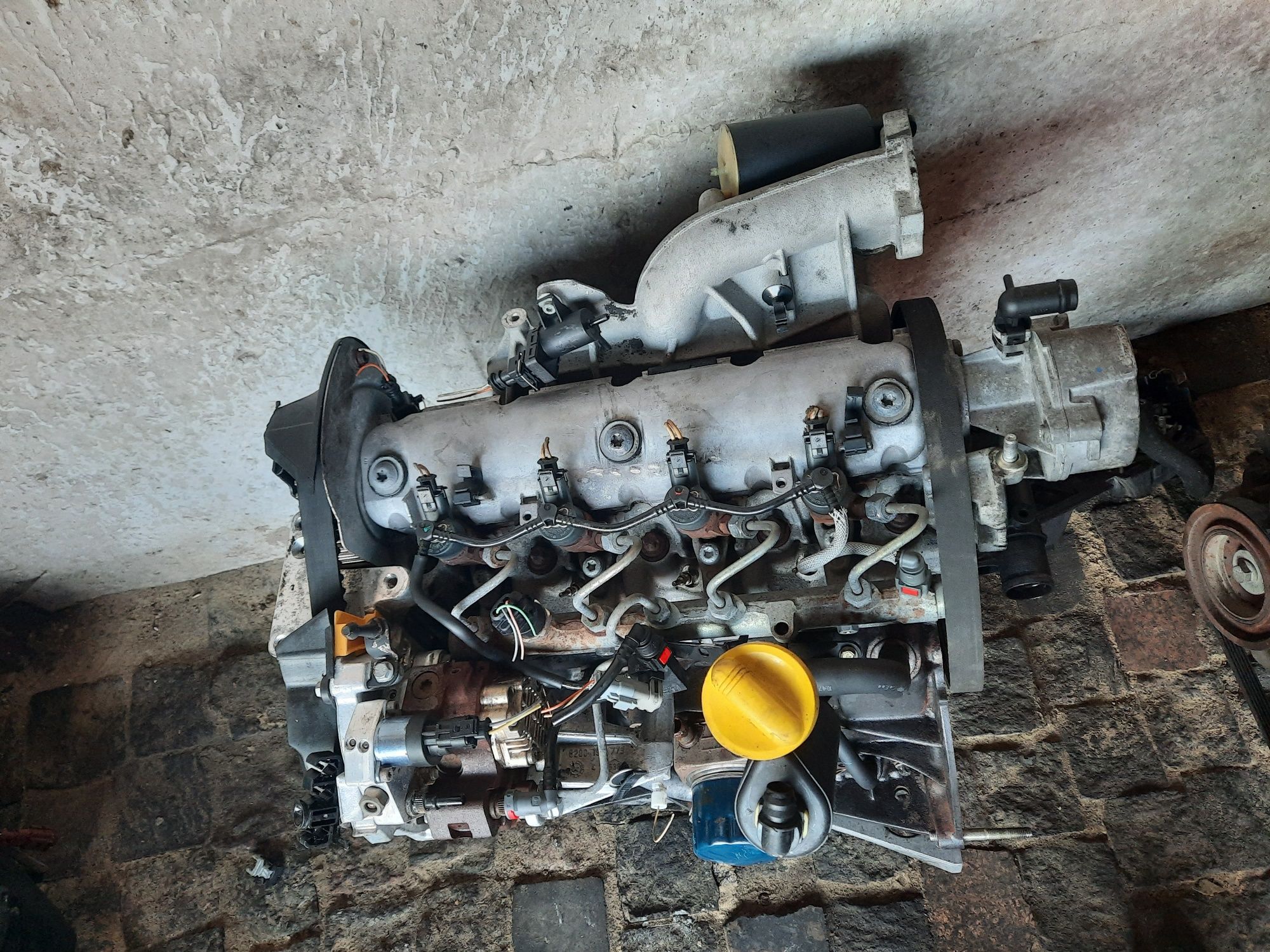 Мотор Двигун Renault 1,9 F9