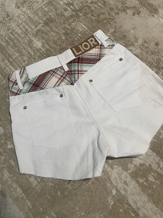 Шорти LIOR, проліт з розміром, підійдуть на параметри талія 65; ОБ- 86