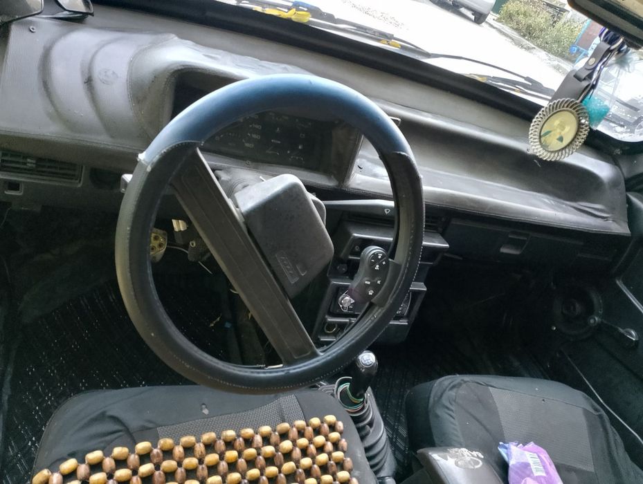 Дев'ятка. На бойовому ходу