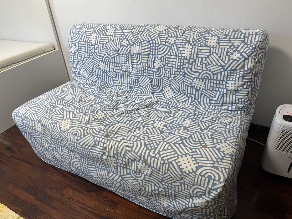Sofá-cama de dois lugares IKEA