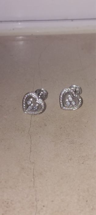Brincos ouro branco e diamantes chopard