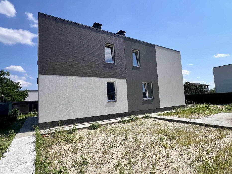 Сучасний будинок Осокорки, м. Славутич, поруч пляж Осокор