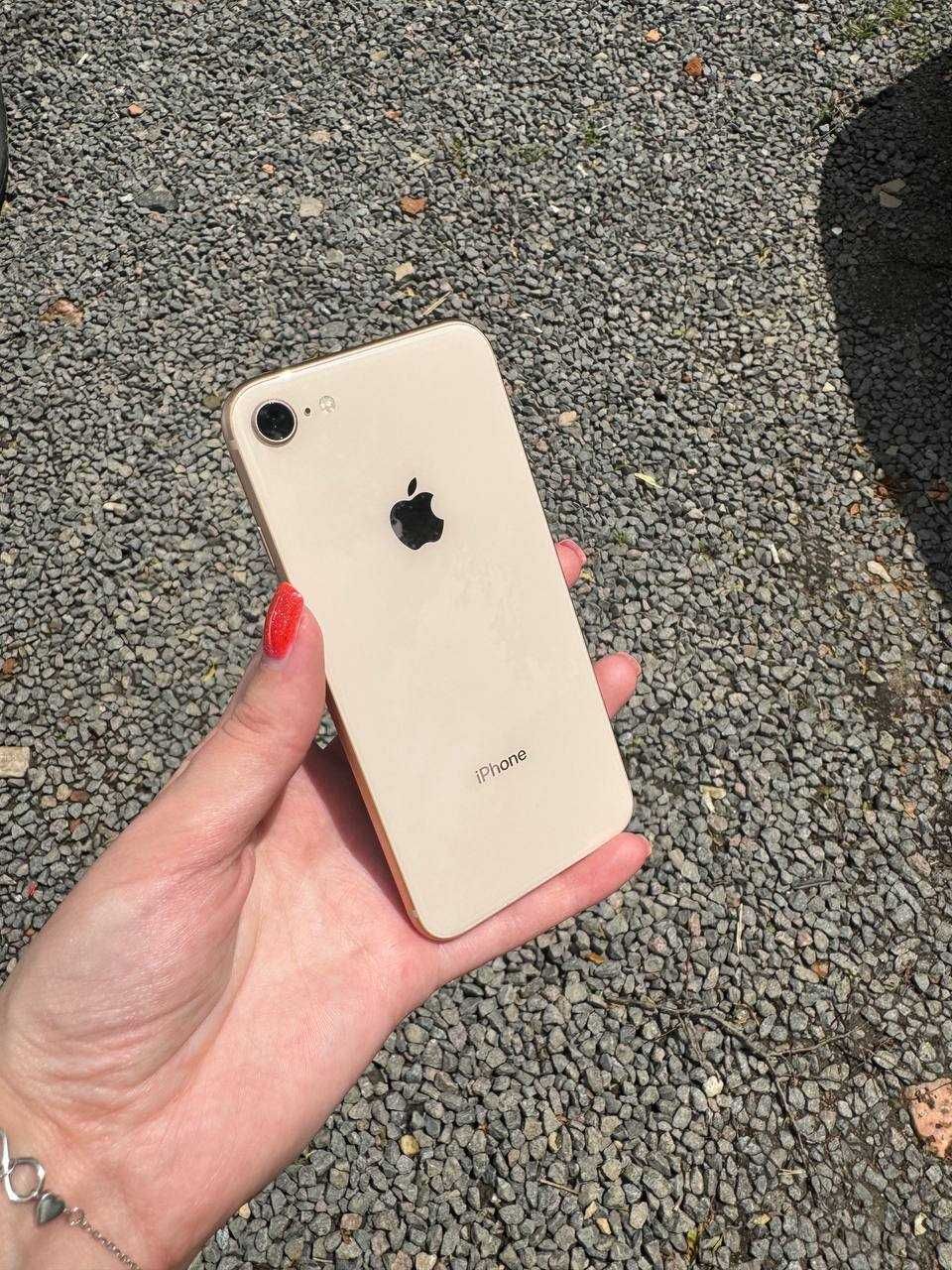 IPhone 8 64Gb Gold Neverlock