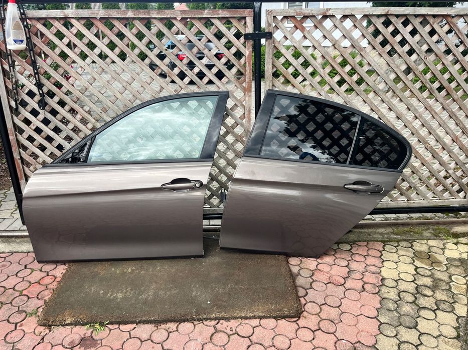 Drzwi Lewe Przednie Tylne BMW F30