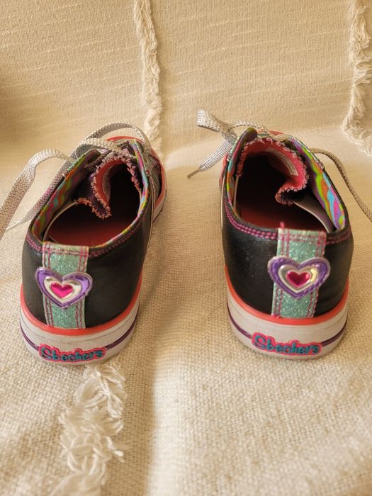 Świecące trampki Skechers rozm.37