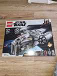 LEGO® 75292 Star Wars - Transportowiec łowcy nagród Brzeszczot