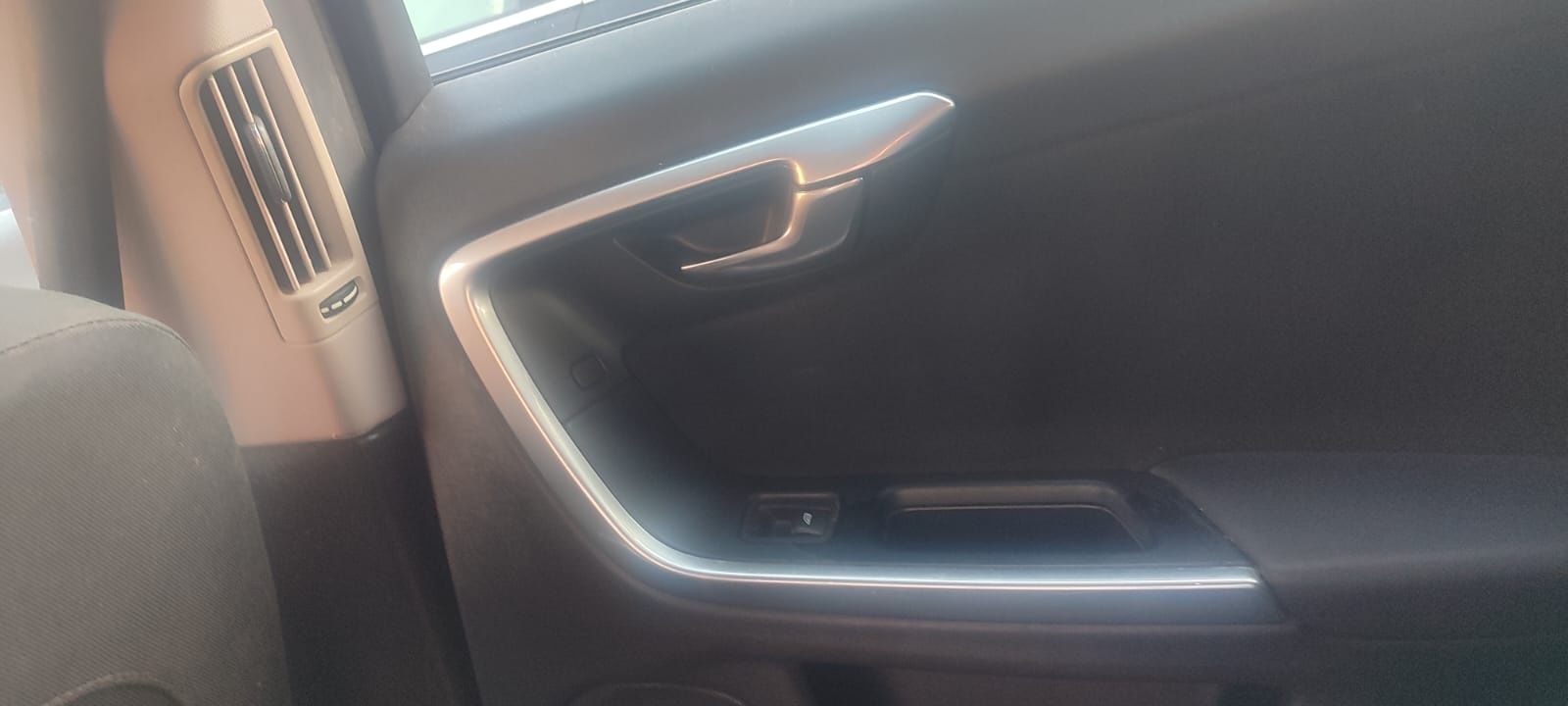 Volvo v60 D2 Drive Kinetic