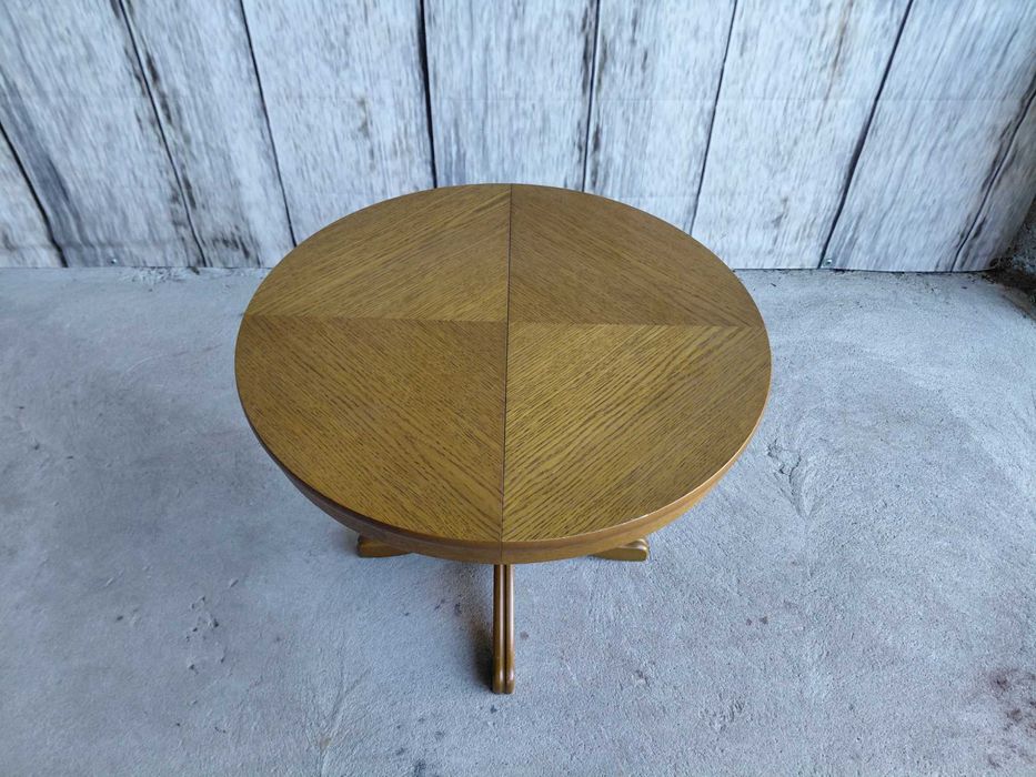 stół rozkładany z regulowaną wysokością / 154