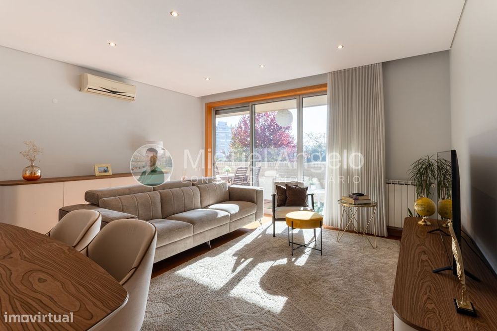 Venda Apartamento T2 R/C ao nível 1ºandar em Águas Santas