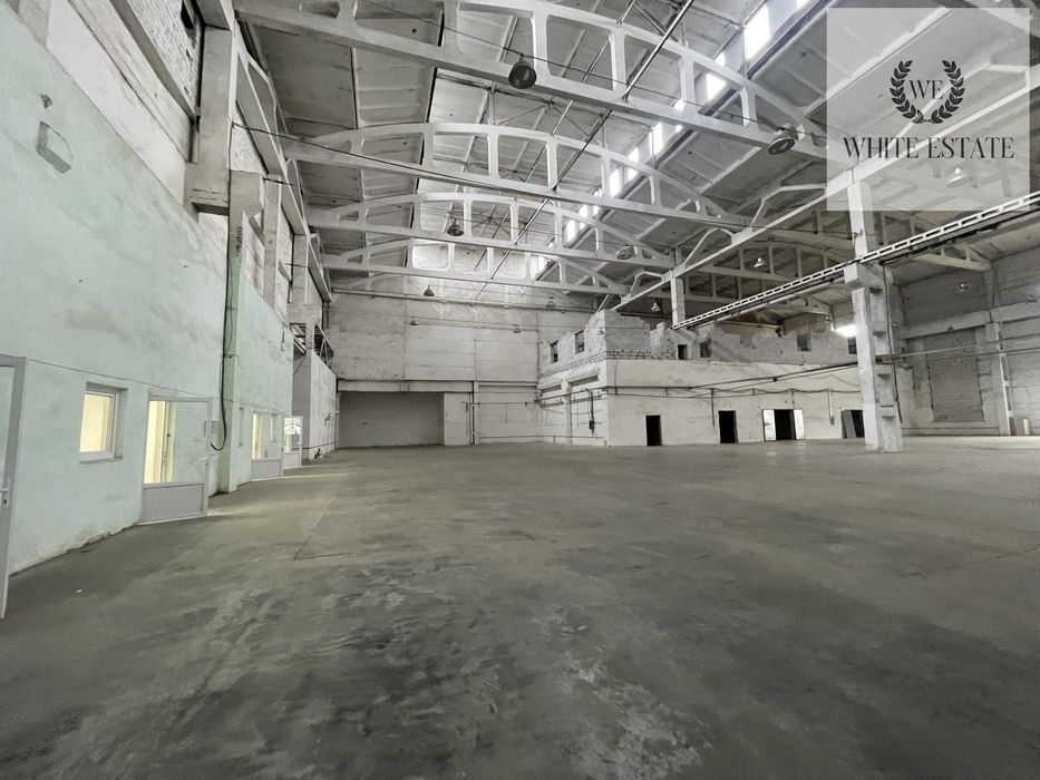 Склад з промисловою підлогою