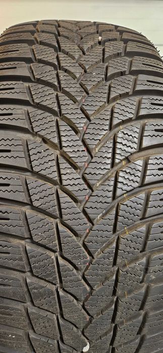 Opony zimowe 225/45/R17 94V lassa snoways 4