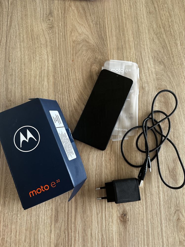 Telefon Motorola e 22