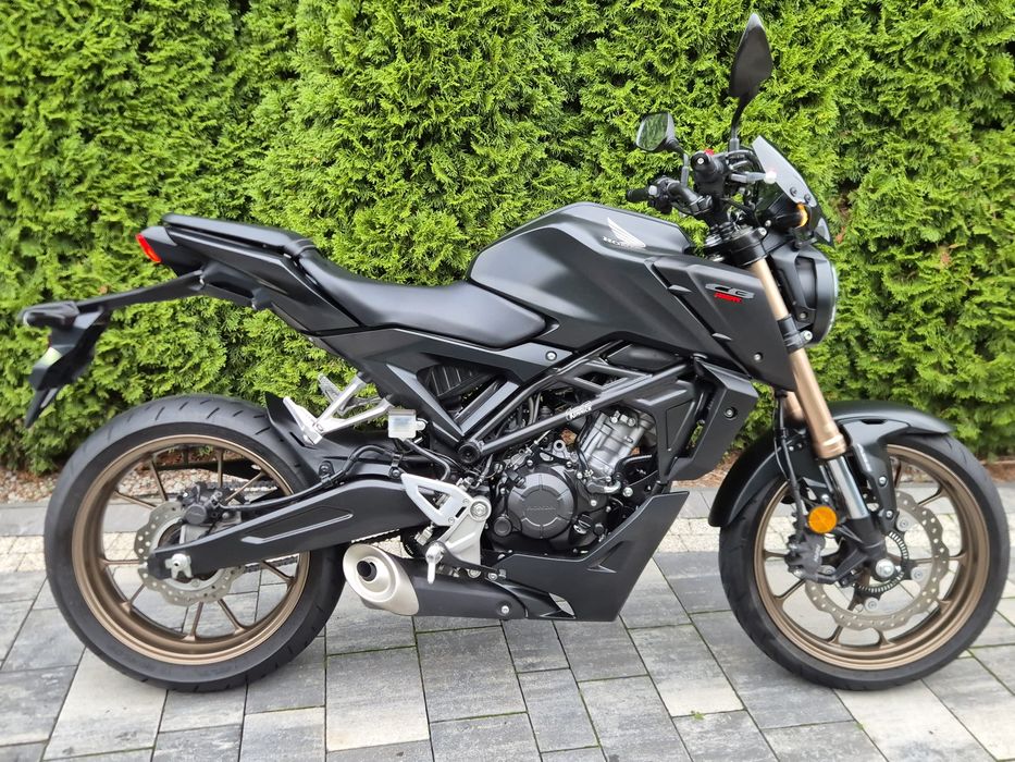 Honda CB 125 R abs 8000km UDOKUMENTOWANY Idealny STAN B a1
