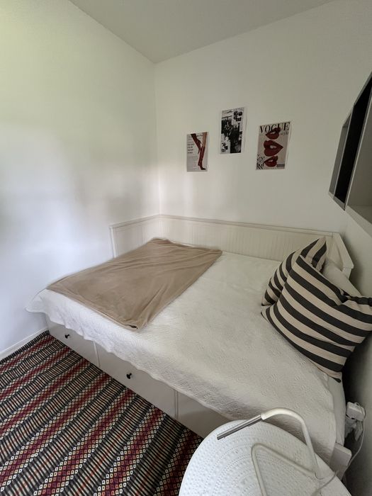 Cama IKEA + 2 colchões IKEA 80x200