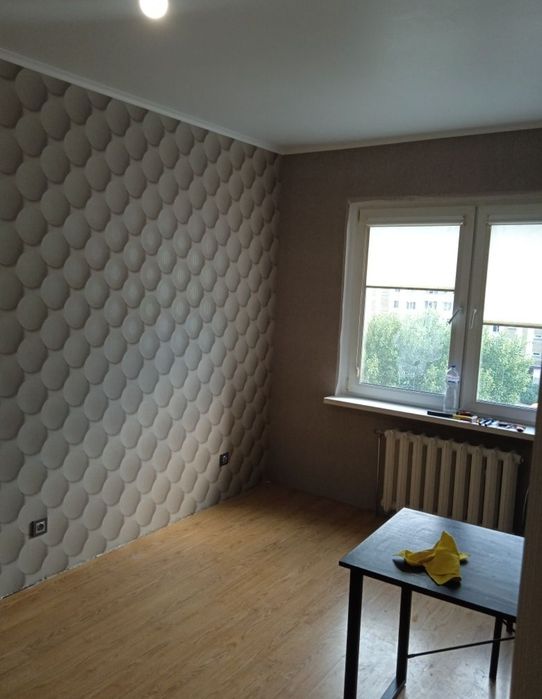 Поклейка обоїв, шпалер, ламінат