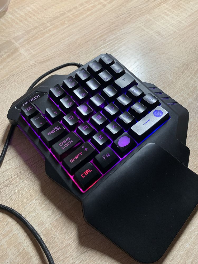 Ігрова клавіатура Fantech Archer K512
