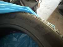 Komplet opon zimowych Michelin Alpin 6 215/55 R17 98 V XL