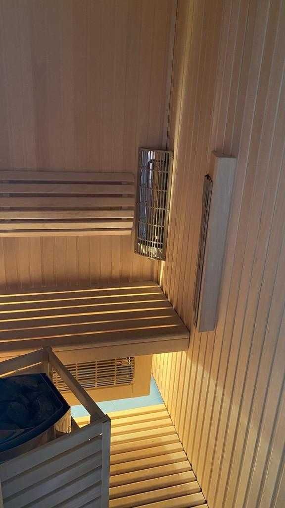 Komfortowy dom z basenem na sprzedaż – 340 m² | Działka 1480 m²