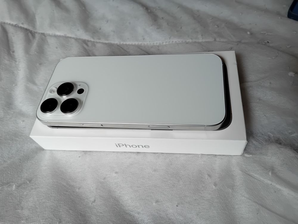 IPhone 16 pro max 256 G. Estado como novo