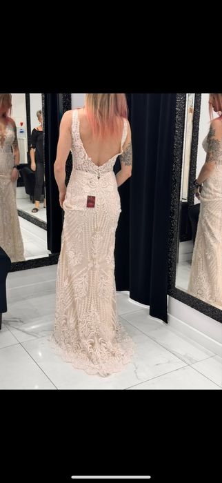 Angela suknia slubna krysztalki dluga syrenka dekolt dopasowana