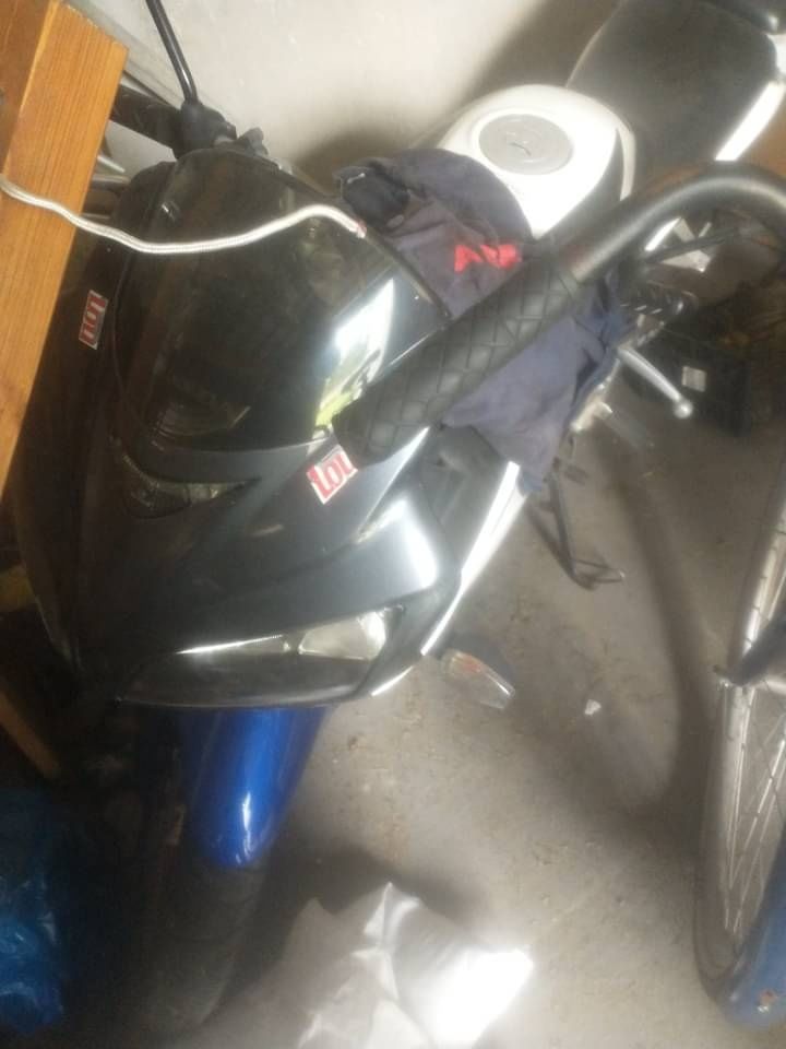 Honda CBR jc39 jc50 wahacz felgi lagi sety ogon wiązka siedzenie itp