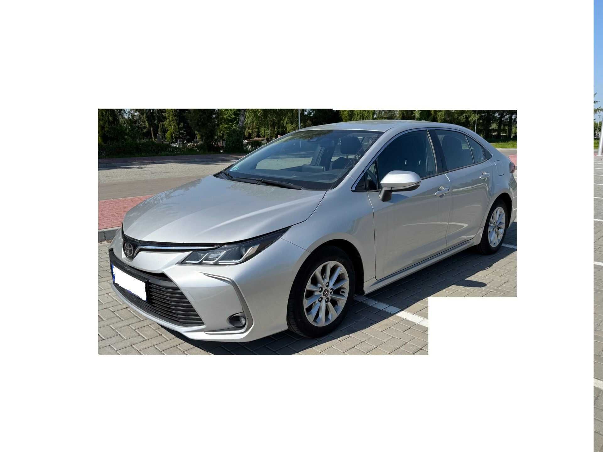 Toyota Corolla E21 sedan kpl. przód 1F7 maska błotniki lampy zderzak