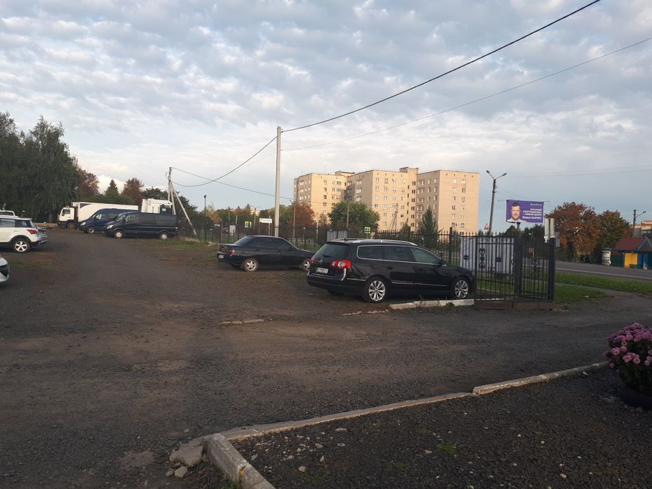 Здам торгову площадку