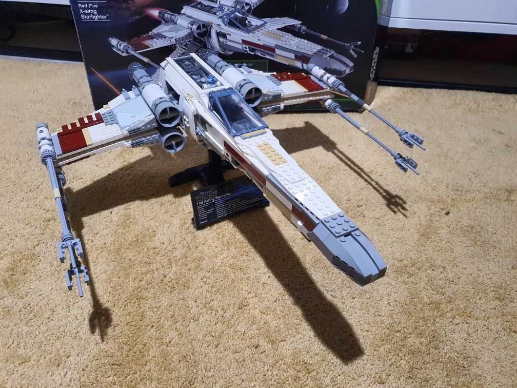 Lego Star Wars 10240 X-Wing Starfighter Red Five komplett!