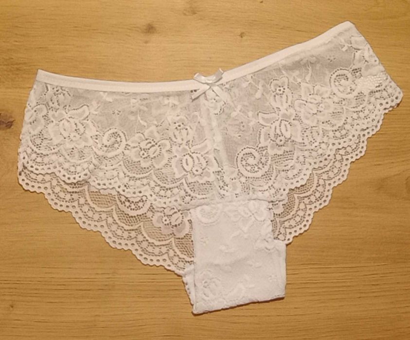 Nowe figi koronkowe 6 sztuk