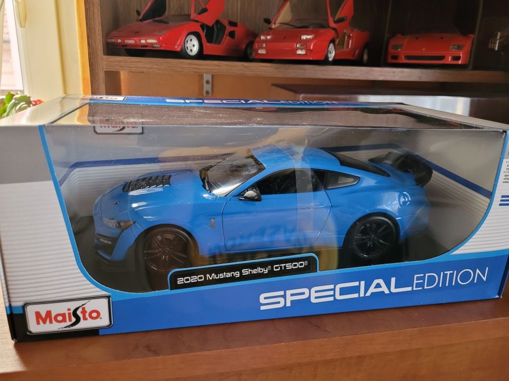 Model Ford Mustang Shelby GT500, 1/18, Maisto