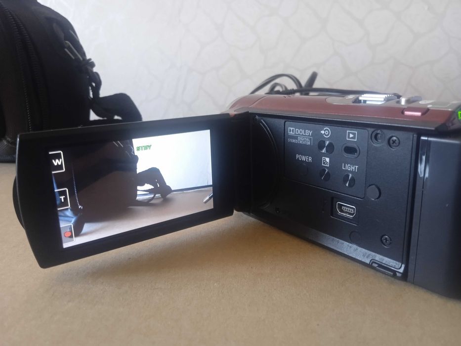 Видеокамера SonyDCR-SX44E