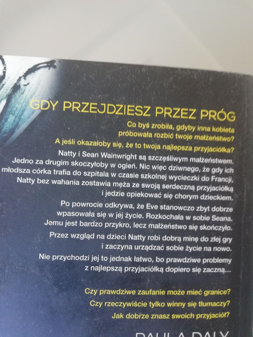 Gdy przejdziesz próg - Paula Daly-