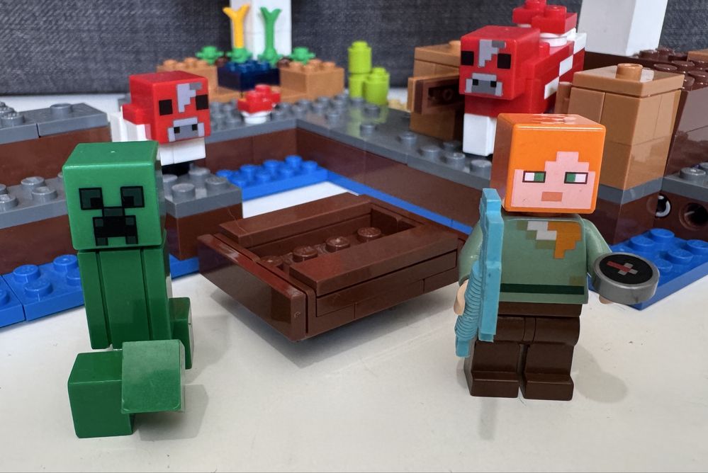 LEGO Minecraft 21129 Grzybowa wyspa, komplet z instrukcją