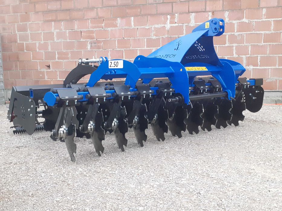 Brona talerzowa kompaktowa LEKKA simply / WOJ-TECH/ talerzówka agregat