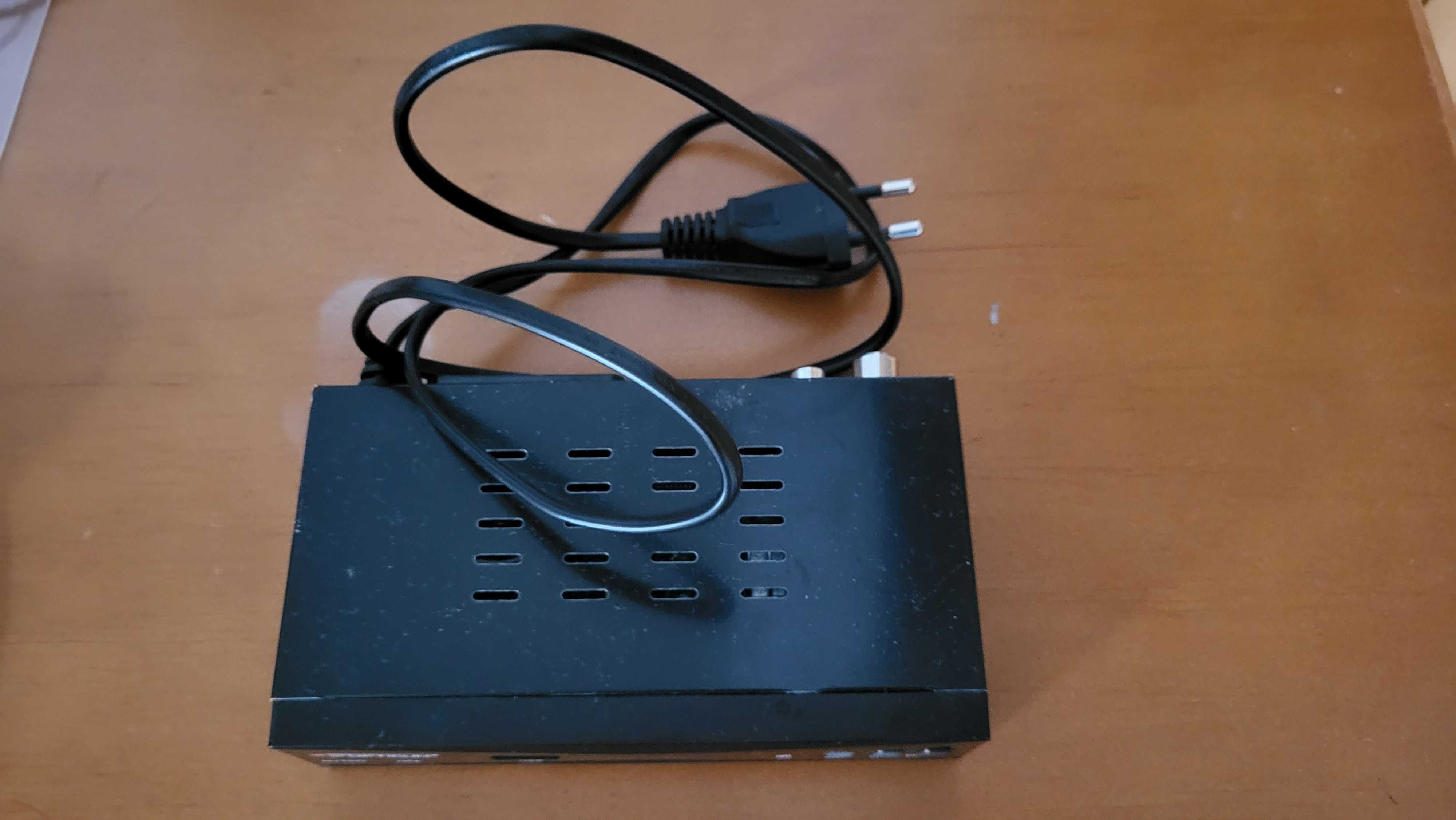 Tuner DVB T2 - najnowszy standard - Opticum Nytrobox NSe - jak nowy