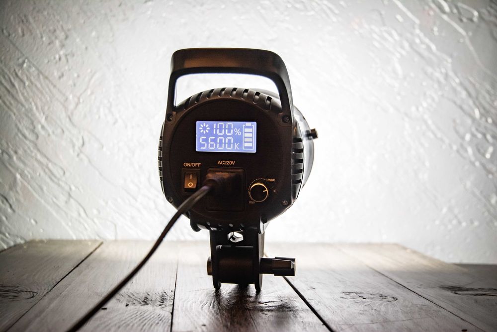 Постійне Світло Andoer LM135Bi. Студія | Фото | Відео | Блог -135 Watt