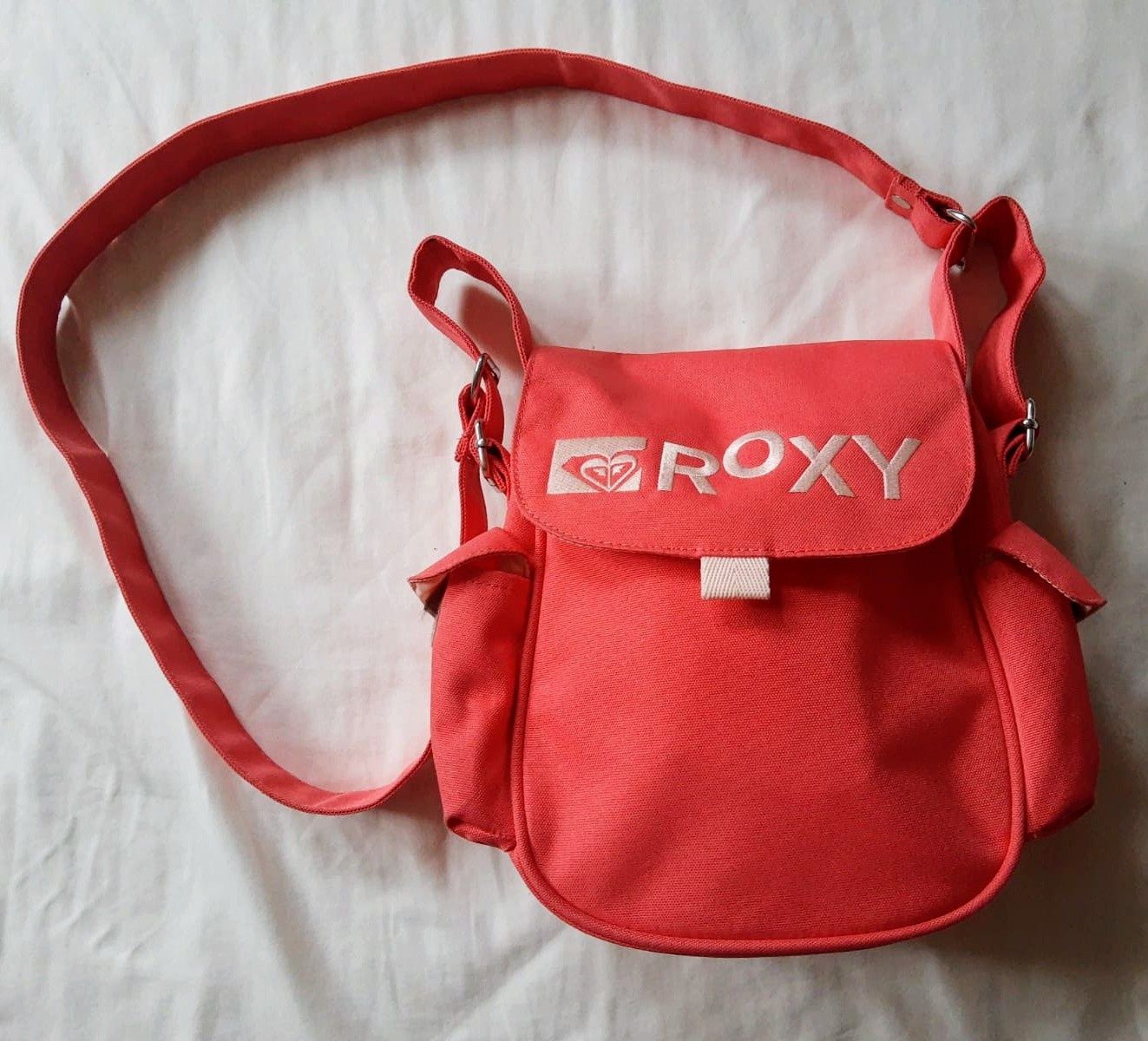 Małe torebki Roxy i inne