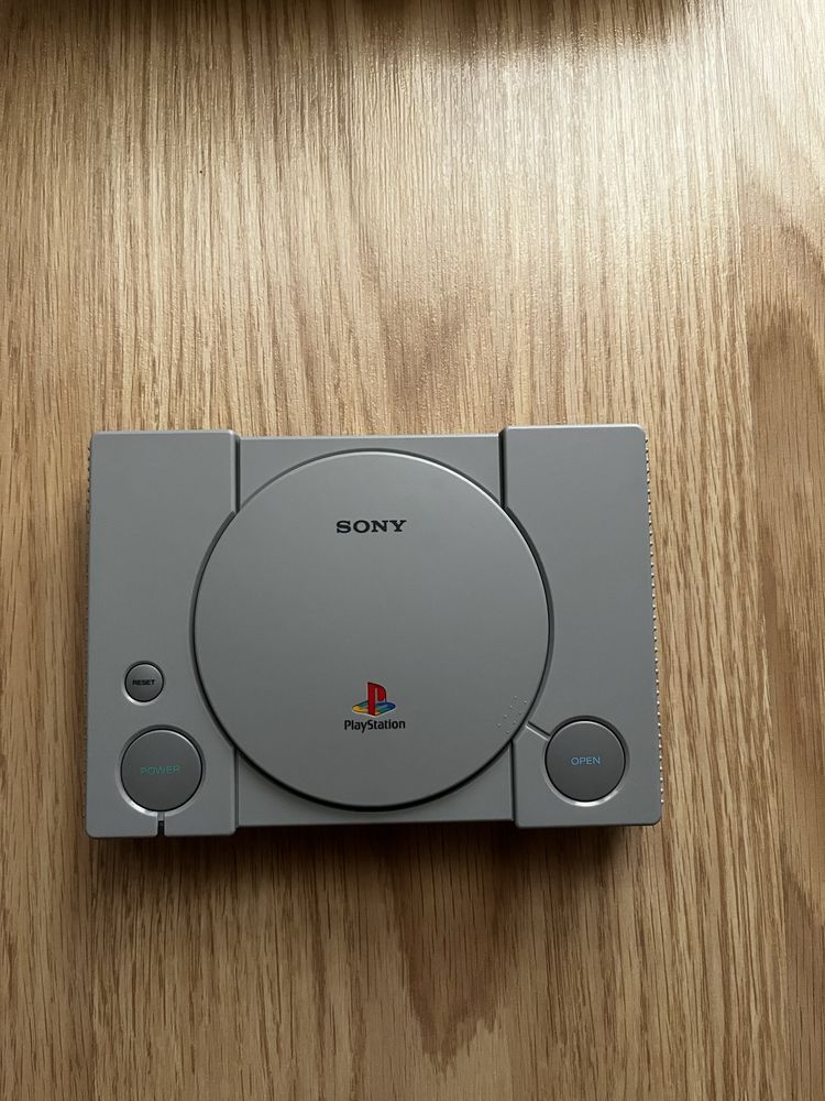 Playstation classic mini. Psx