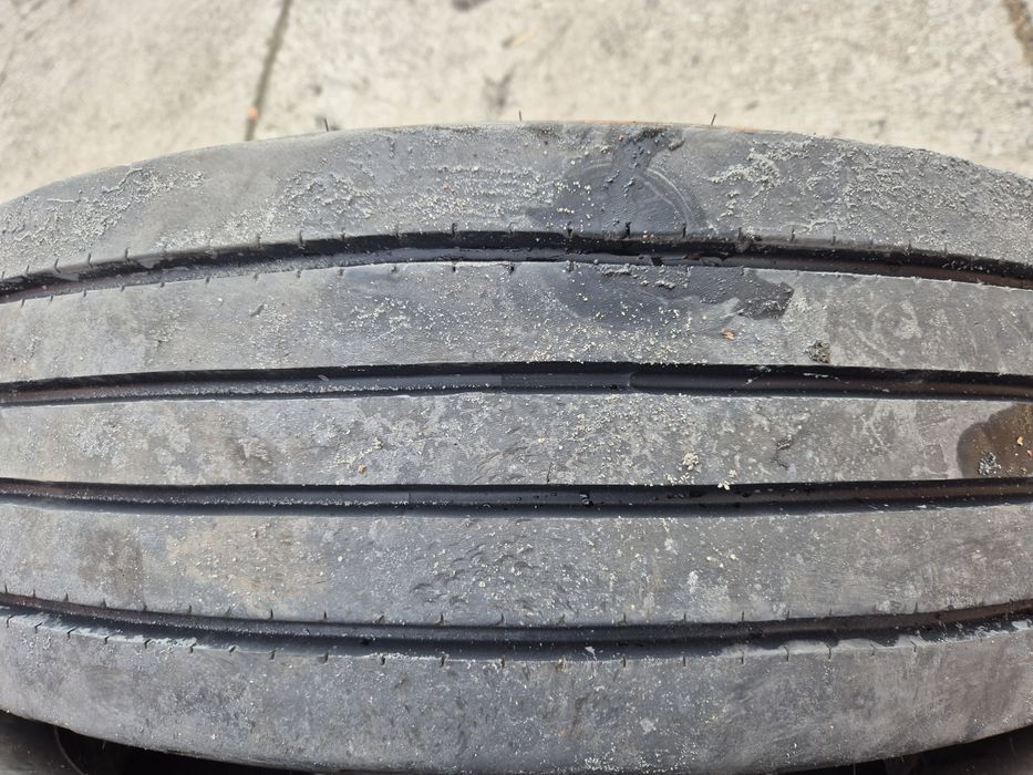Opony 245/70r19.5 j