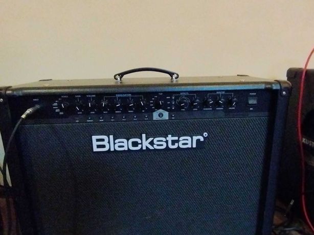 Продам гитарный комбоусилитель Blackstar id260. Состояние нового.