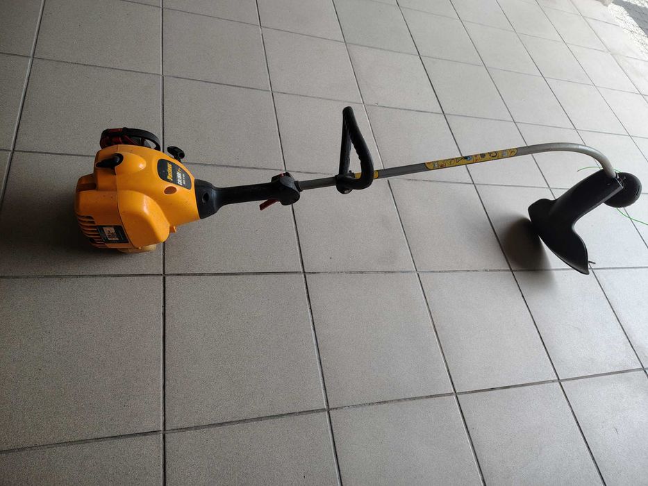 Sprzedam podkaszarkę spalinową Calibri II