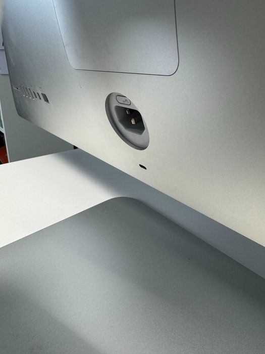 iMac 27" Retina 5K A1419 (EMC 2834, Late 2015) 5K