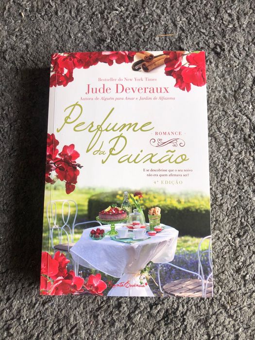 Livro “Perfume da Paixão” de Jude Deveraux
