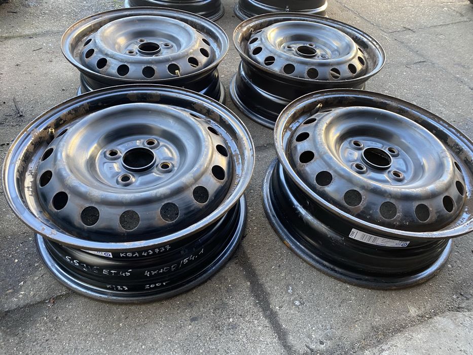 Felgi stalowe 5.5J15 ET45 Toyota 4x100/54.1 komplet