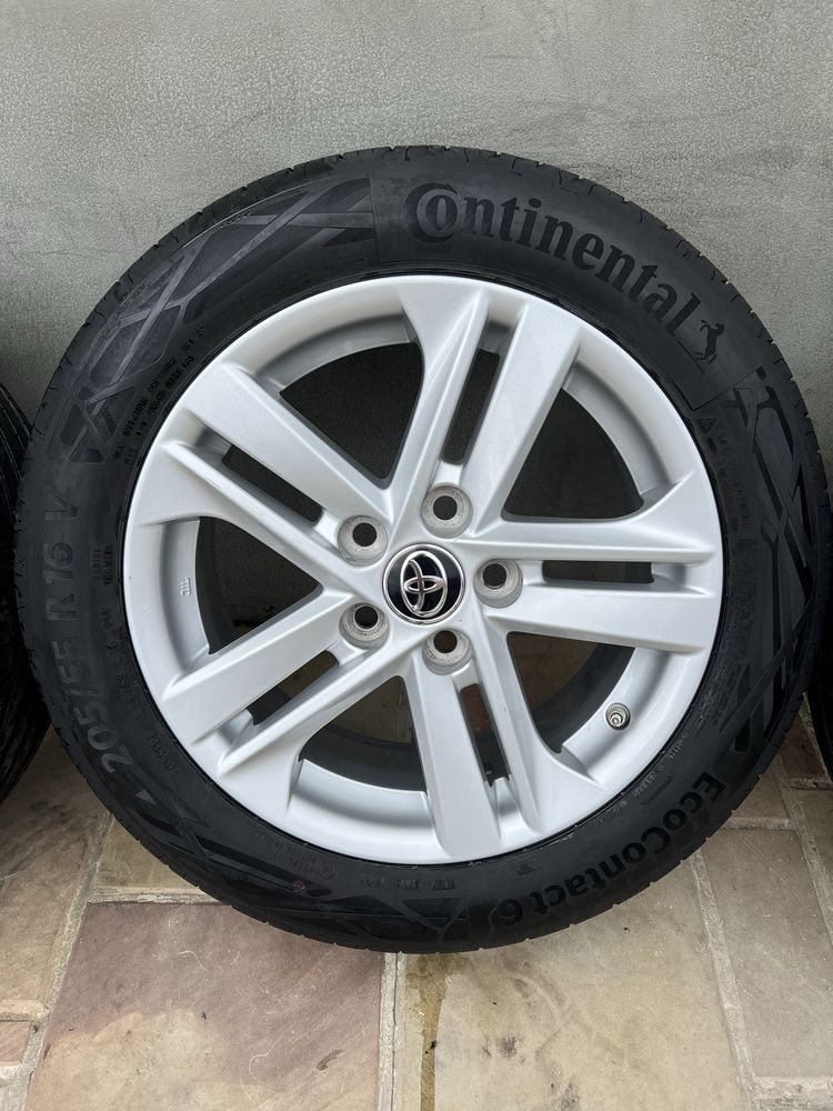 Диски Toyota Corolla Avensis шини Continental 205/55 r16